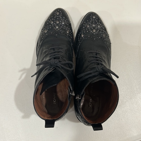 Donald J. Pliner Size 7.5 Black Boots - Picture 5 of 11